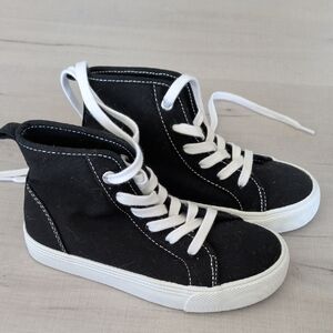 Old Navy Black and White Kids Sneakers